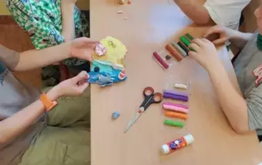 "Lekturki spod chmurki" &mdash; ciąg dalsz innowacyjnej przygody klas 2b, 3a i 3b! 1