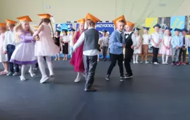 Zakończenie roku szkolnego dla oddział&oacute;w przedszkolnych. 4