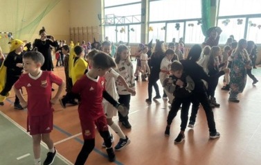 BAL KARNAWAŁOWY  7