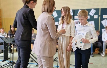 SZKOLNY KONKURS GRY NA INSTRUMENTACH&nbsp; 32