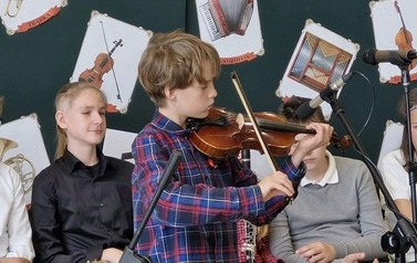 SZKOLNY KONKURS GRY NA INSTRUMENTACH&nbsp; 35