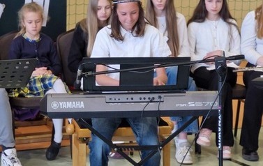 SZKOLNY KONKURS GRY NA INSTRUMENTACH&nbsp; 38