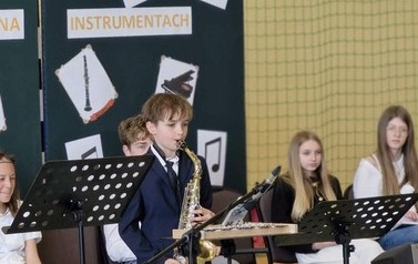 SZKOLNY KONKURS GRY NA INSTRUMENTACH&nbsp; 77