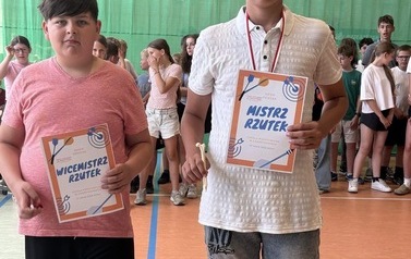 Apel podsumowujący II semestr roku szkolnego 10