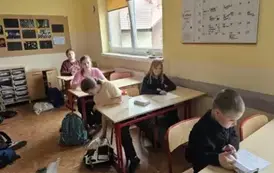 Lekcja klasy 4a i 4b 3