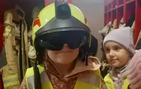 Najmłodsi uczniowie z wizytą w remizie OSP w Charzykowach 9