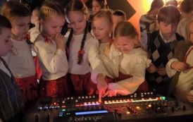 Klasa 1B w Hapiś Sound Studio! 2