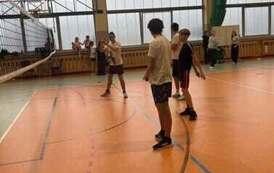 Świąteczny turniej siatk&oacute;wki został rozstrzygnięty! 12