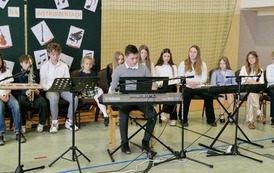 SZKOLNY KONKURS GRY NA INSTRUMENTACH&nbsp; 76