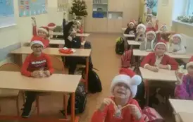 Mikołajki w klasach 0-3 3