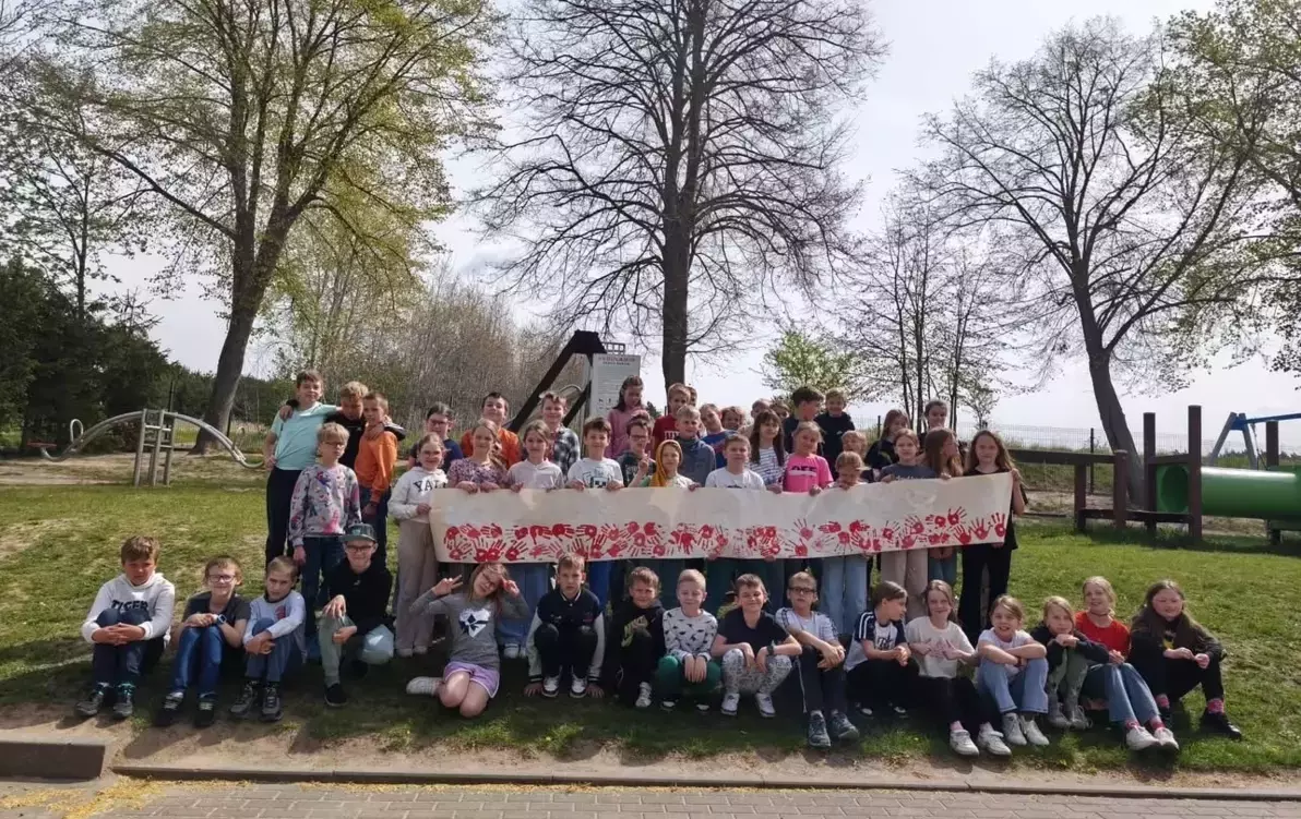 Zdjęcie do MAJOWE ŚWIĘTA W KLASACH 1-3&nbsp;