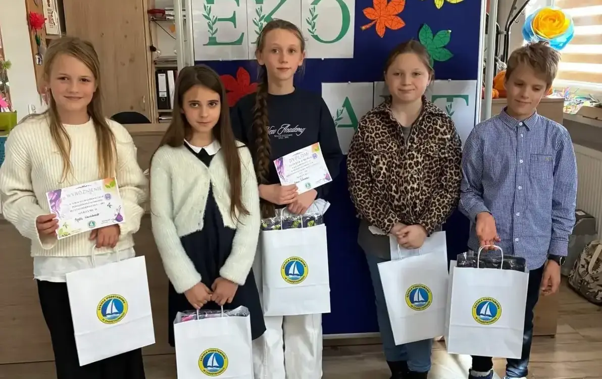 Zdjęcie do Szkolne eliminacje &nbsp;do konkursu EKO-ART dla uczni&oacute;w z klas IV-VIII.