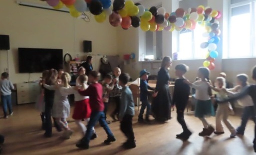 dyskoteka andrzejkowa dla uczniów klas pierwszych