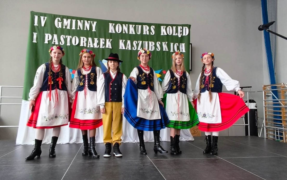 Zdjęcie do IV Gminny Konkurs Kolęd i Pastorałek Kaszubskich