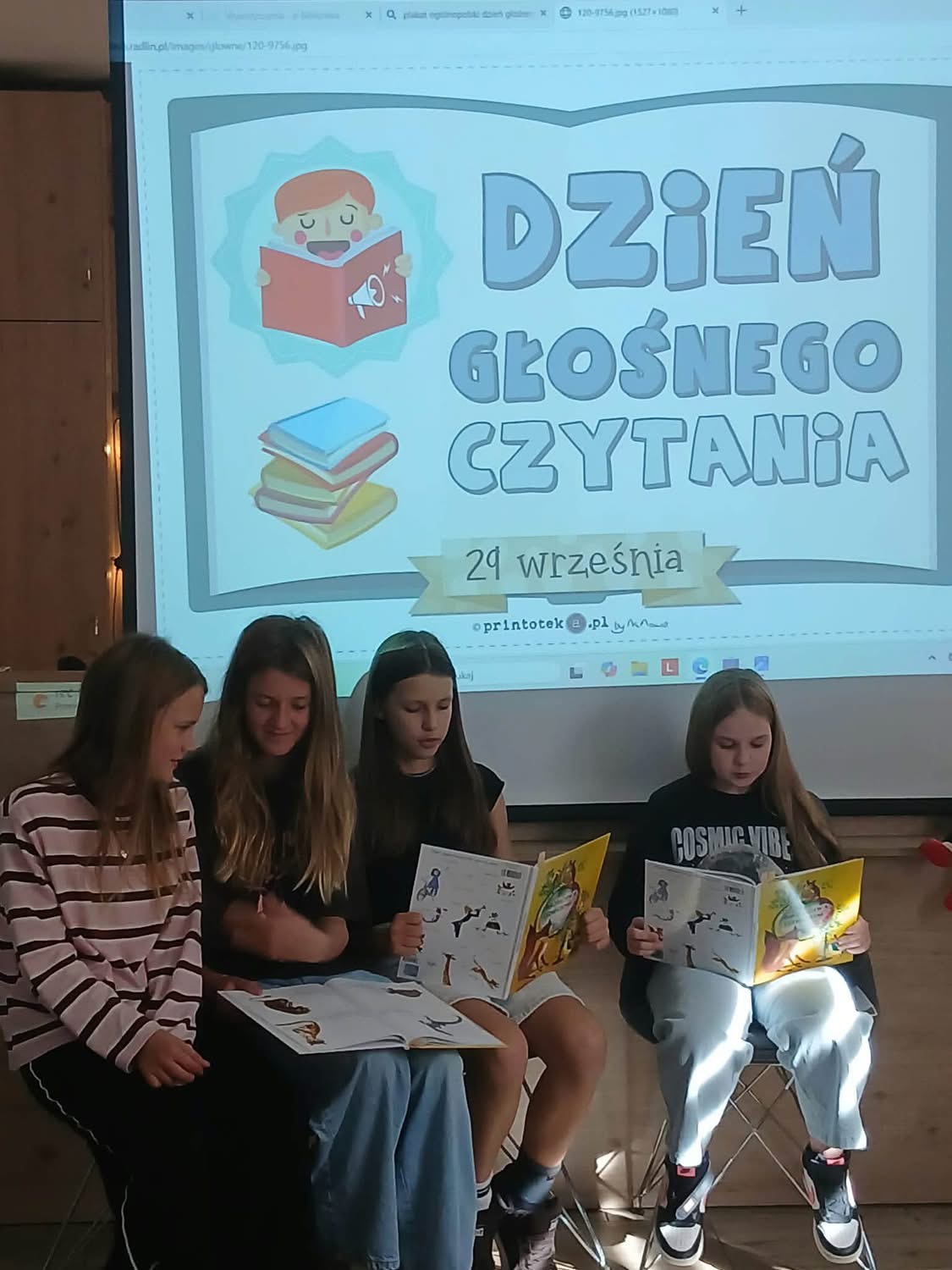 Zdjęcie do Dzień Głośnego Czytania