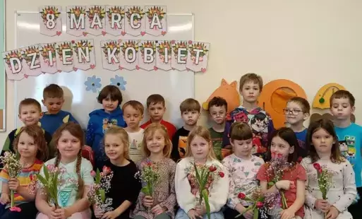 Zdjęcie do Dzień Kobiet w oddziałach przedszkolnych